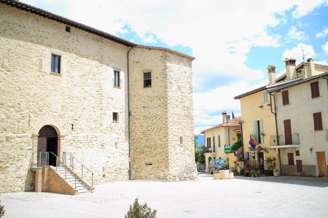 Angolo Del Gelsomino Castel Ritaldi 外观 照片