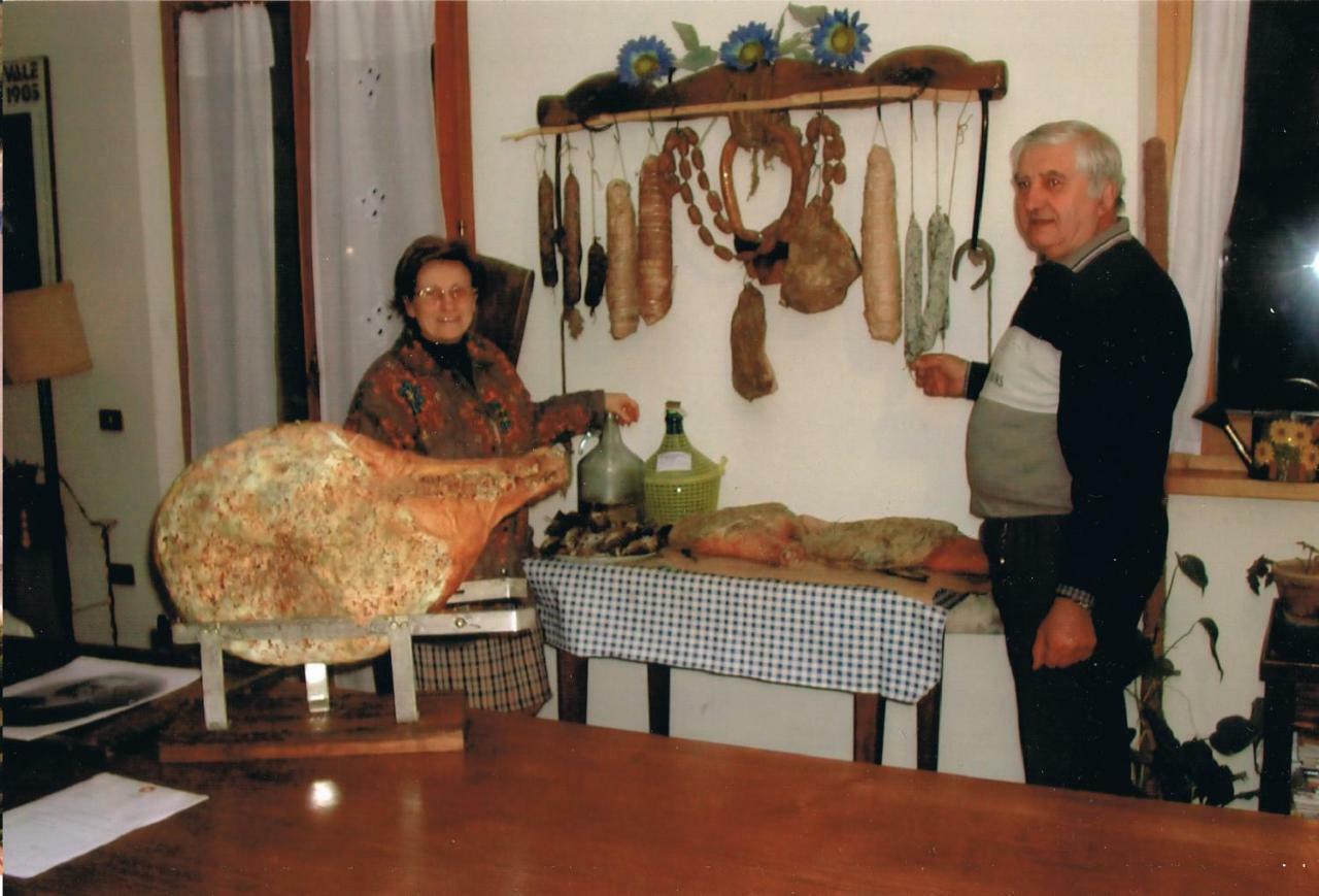 Angolo Del Gelsomino Castel Ritaldi 外观 照片