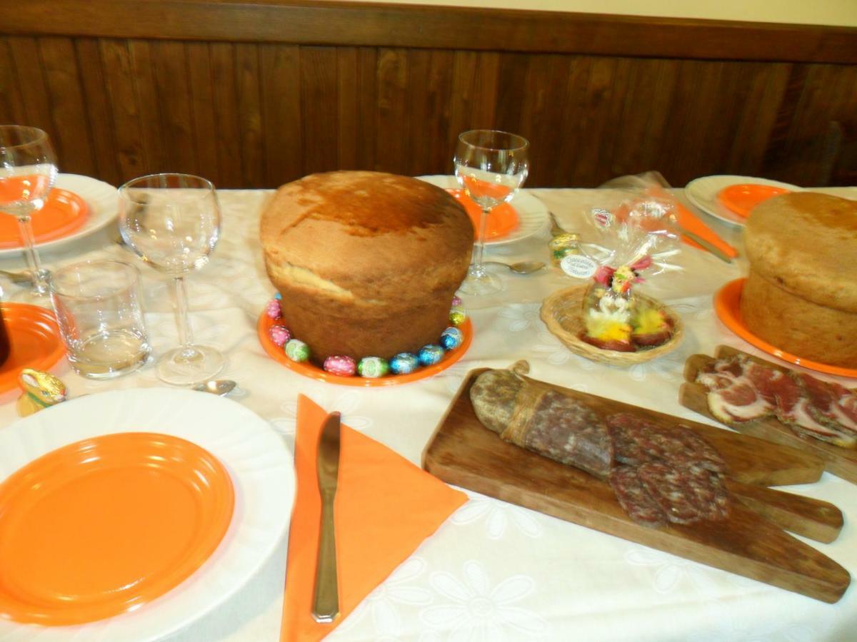 Angolo Del Gelsomino Castel Ritaldi 外观 照片
